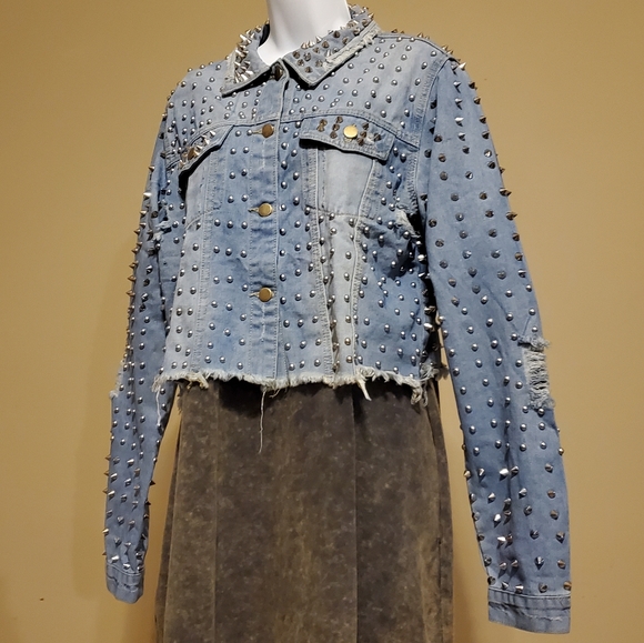 Studded Distressed Denim Jacket - Picture 7 of 8